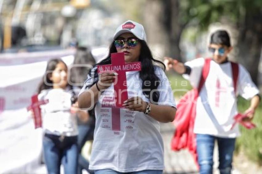 MANIFESTACIÓN FEMINICIDIOS