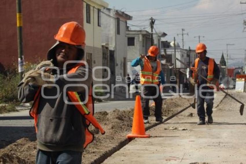 TRABAJADORES