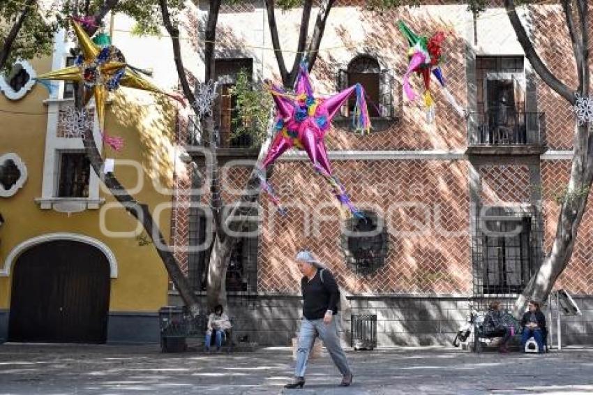 CALLE DE LAS PIÑATAS