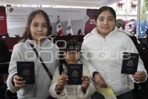 ENTREGA PASAPORTES NIÑOS BINACIONALES