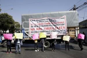 MANIFESTACIÓN . PLAZA LOS GALLOS