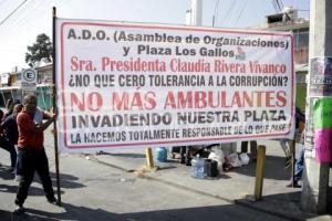 MANIFESTACIÓN . PLAZA LOS GALLOS