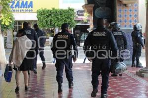 TEHUACÁN . PROTESTA POLICÍAS MUNICIPALES