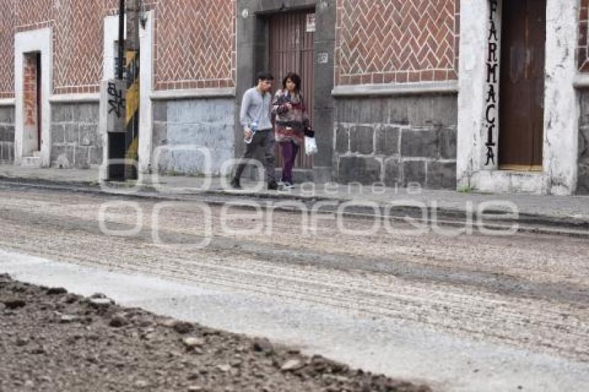 OBRA PAVIMENTACIÓN . 11 PONIENTE