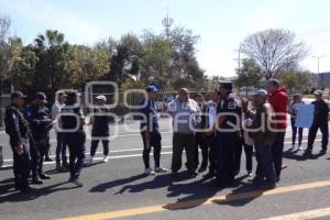 BLOQUEO CARRETERA CUACNOPALAN