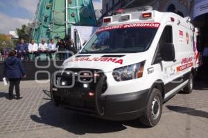 AMBULANCIA DONADA . TEHUACÁN