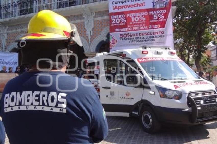 AMBULANCIA DONADA . TEHUACÁN