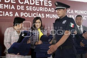 GRADUACIÓN Y EQUIPAMIENTO POLICÍA MUNICIPAL