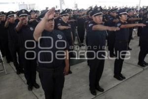 GRADUACIÓN Y EQUIPAMIENTO POLICÍA MUNICIPAL