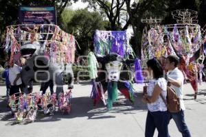 DESFILE DE TORITOS