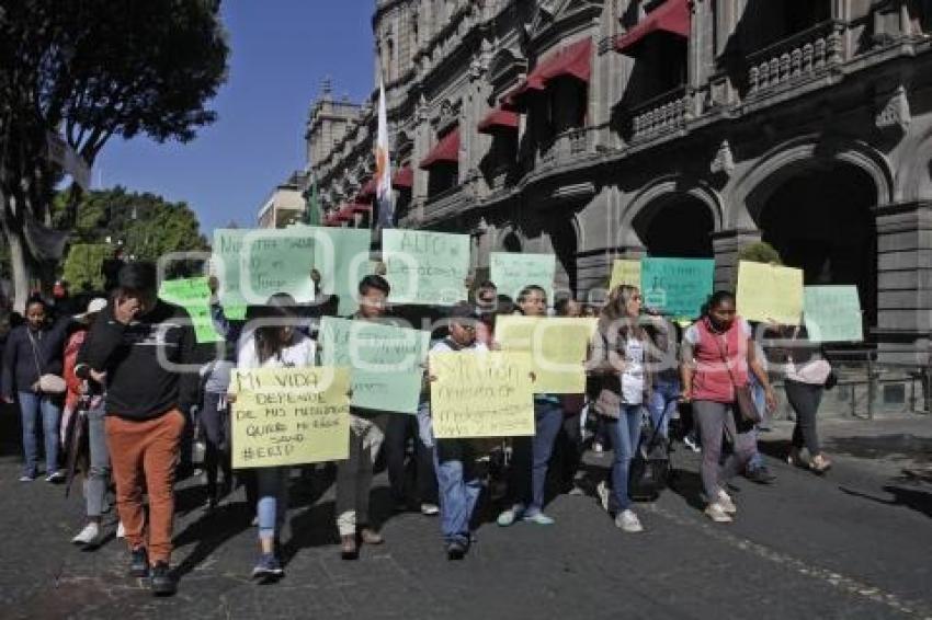 MANIFESTACIÓN PACIENTES TRASPLANTES