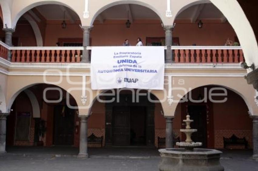 PREPARATORIA ZAPATA . AUTONOMÍA BUAP