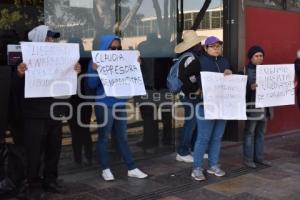 MANIFESTACIÓN NARANJITAS