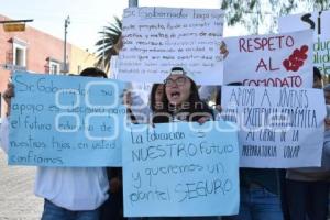 MANIFESTACIÓN CASA AGUAYO