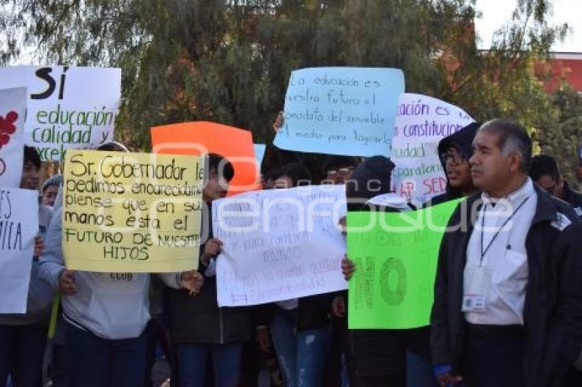 MANIFESTACIÓN CASA AGUAYO