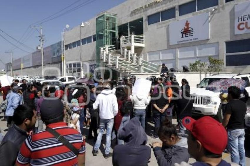 IEE . MANIFESTACIÓN ANTORCHA CAMPESINA