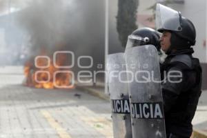 AMOZOC . PROTESTA POBLADORES