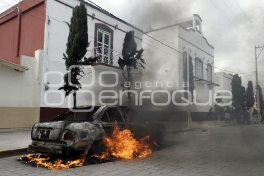 AMOZOC . PROTESTA POBLADORES