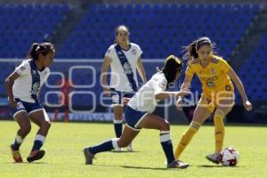 FUTBOL FEMENIL . PUEBLA VS TIGRES