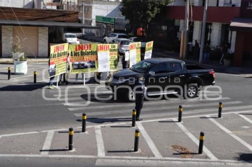 MANIFESTACIÓN BOLARDOS