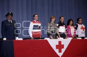 CRUZ ROJA . GRADUACIÓN TUM