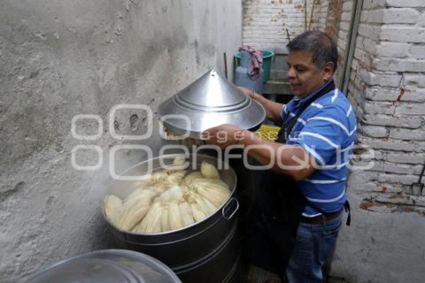 ELABORACIÓN DE TAMALES