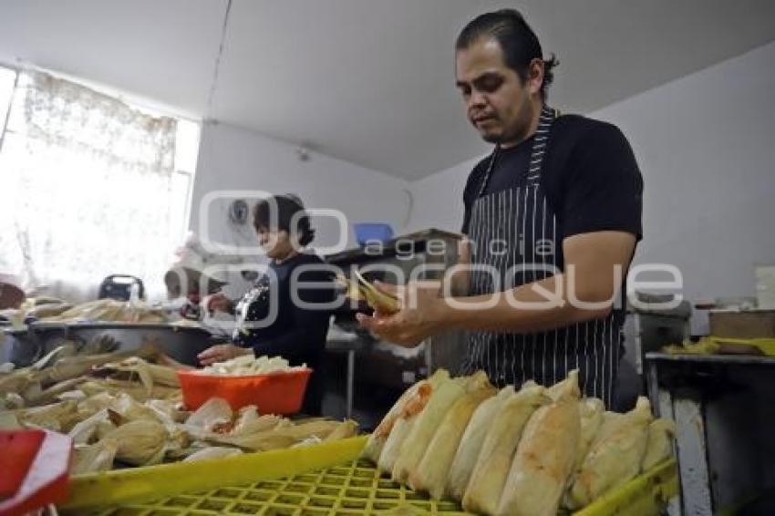 ELABORACIÓN DE TAMALES