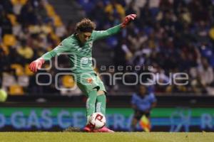 FÚTBOL . CLUB PUEBLA VS AMÉRICA