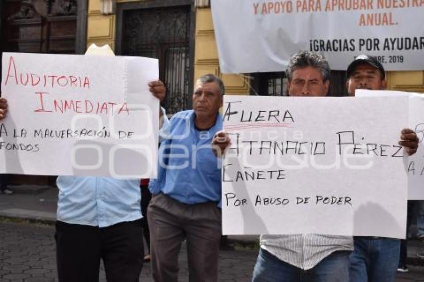 CONGRESO . MANIFESTACIÓN TEOPANTLÁN