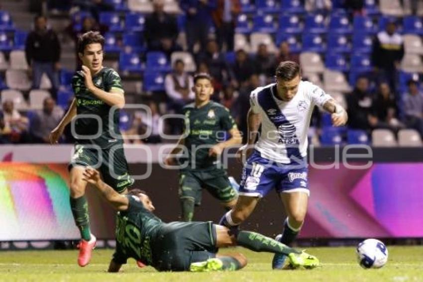 FÚTBOL . CLUB PUEBLA VS SANTOS