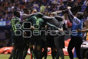 FÚTBOL . CLUB PUEBLA VS SANTOS