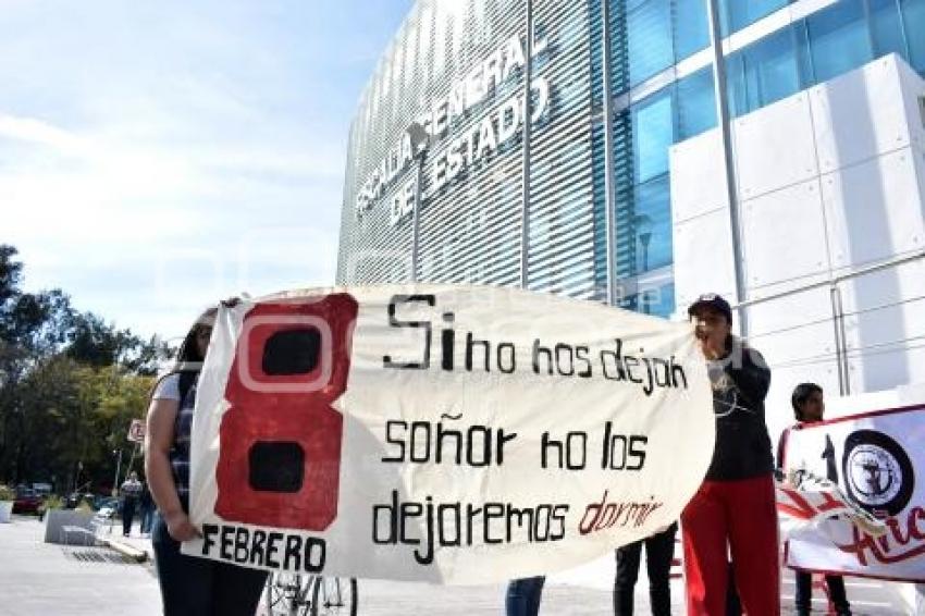 MANIFESTACIÓN FEET