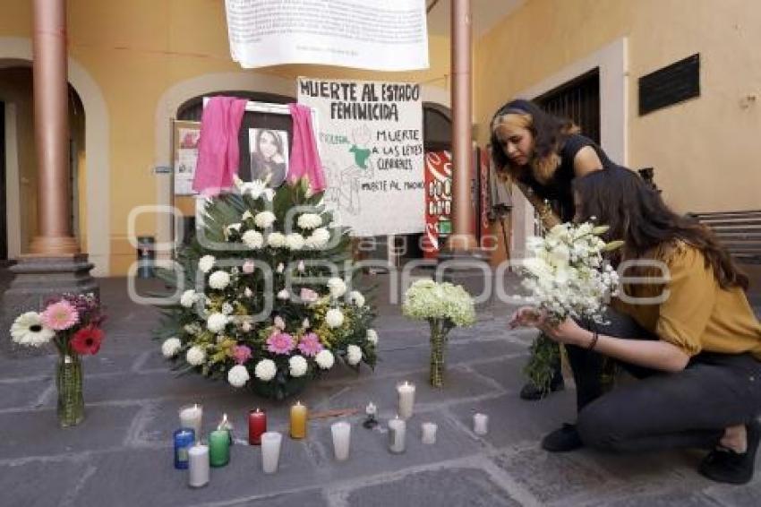 BUAP . ALTAR INGRID ESCAMILLA