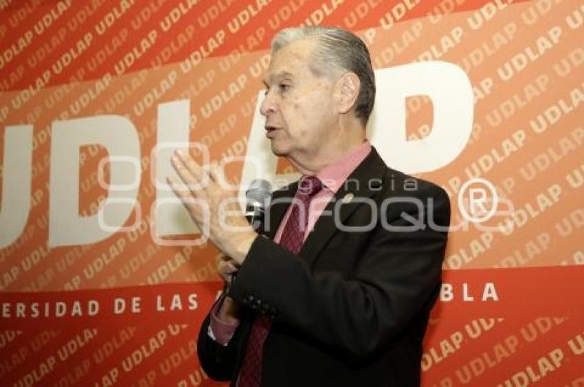 UDLAP . LUIS ERNESTO DERBEZ