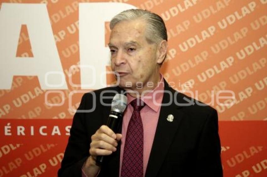 UDLAP . LUIS ERNESTO DERBEZ