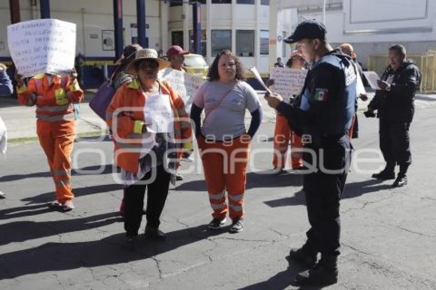 PROTESTA DE NARANJITAS