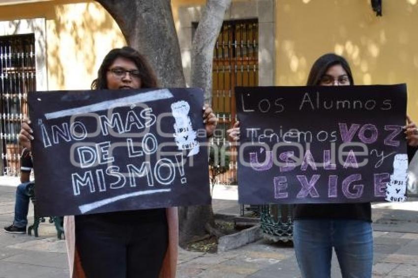 MANIFESTACIÓN ESTUDIANTES PSICOLOGÍA