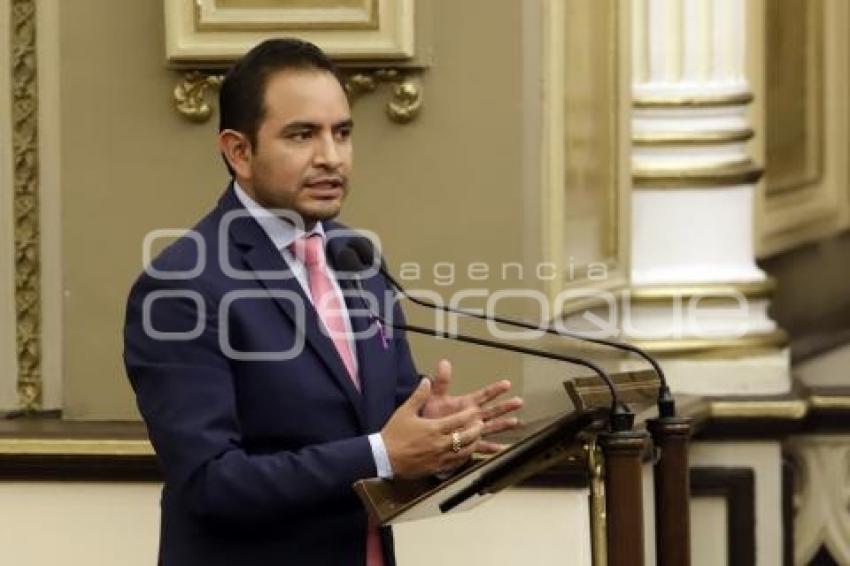 URUVIEL GONZÁLEZ