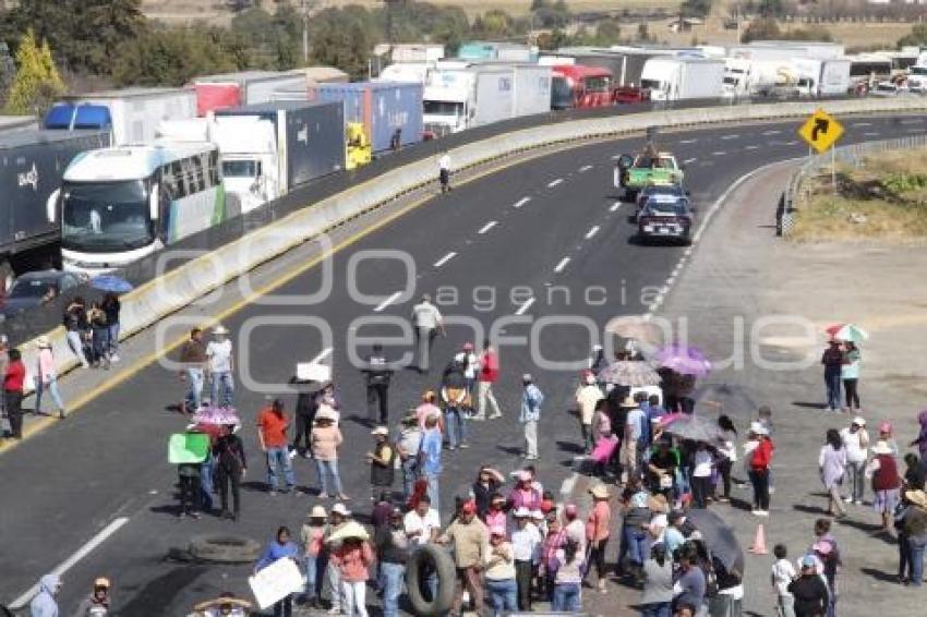 BLOQUEO AUTOPISTA