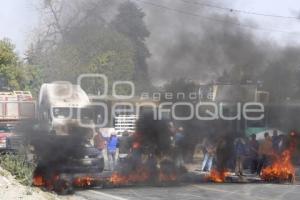 BLOQUEO CARRETERA FEDERAL