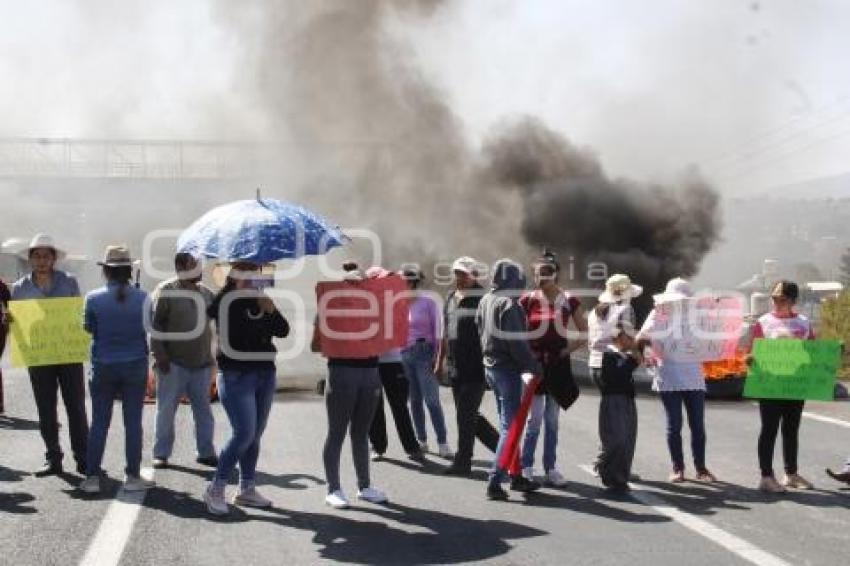 BLOQUEO AUTOPISTA