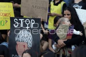 MARCHA CONTRA FEMINICIDIOS INFANTILES