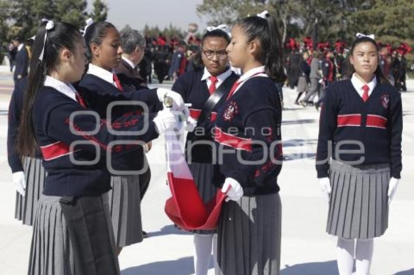 EJÉRCITO . CEREMONIA DÍA BANDERA