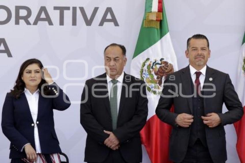 CEREMONIA DÍA DE LA BANDERA