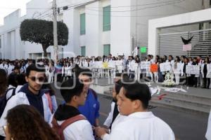 MANIFESTACIÓN ESTUDIANTES MEDICINA