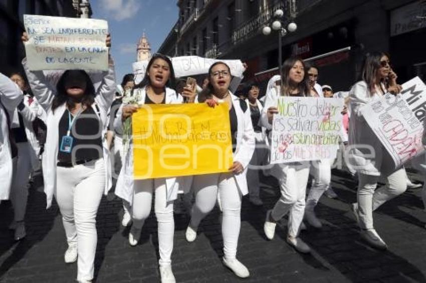 MANIFESTACIÓN ESTUDIANTES MEDICINA