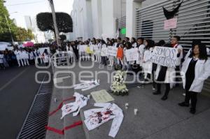 MANIFESTACIÓN ESTUDIANTES MEDICINA