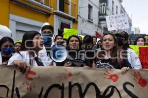 MANIFESTACIÓN ESTUDIANTES UPAEP