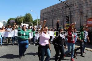 MARCHA ESTUDIANTES UTP