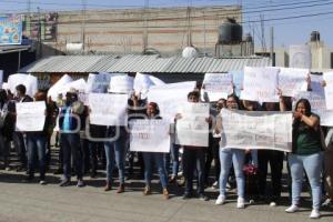 MANIFESTACIÓN ESTUDIANTES UTH